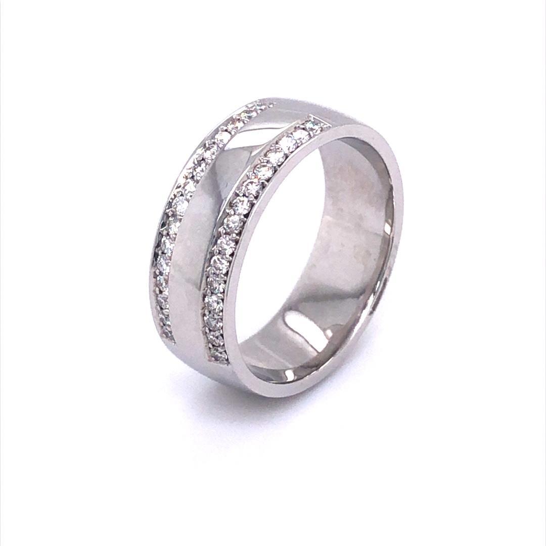 Ring 14K Witgoud 0,30 crt VVS TW pavé