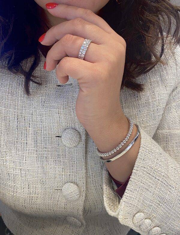 Alliancering 14K Witgoud rondom 0.10crt  VVS TW - Afbeelding 2