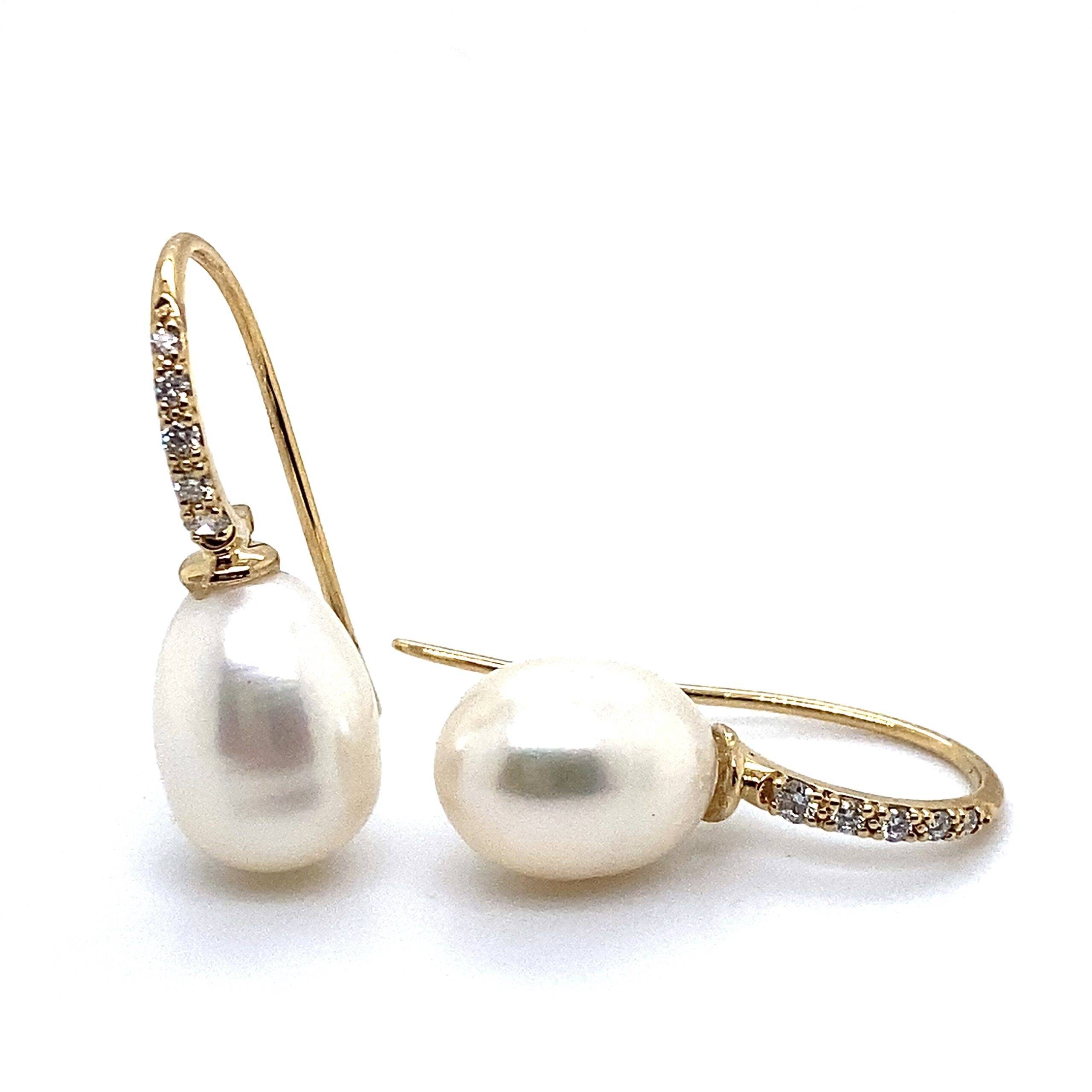 14K Oorbellen met zoetwaterparel ( druppel ) 0.20crt SI Wesselton