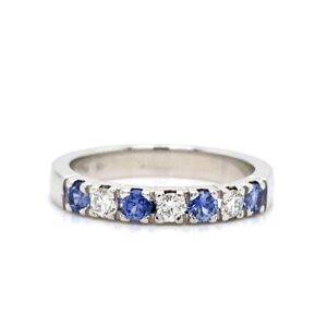 14K Witgouden alliancering met 4x Saffier en 3x 0.07crt VVS Top Wesselton