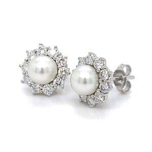 18k witgouden entourage oorknoppen parel en diamant VVS TW 1.28crt