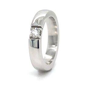 14K witgouden alliancering met 0.25crt VVS Top Wesselton