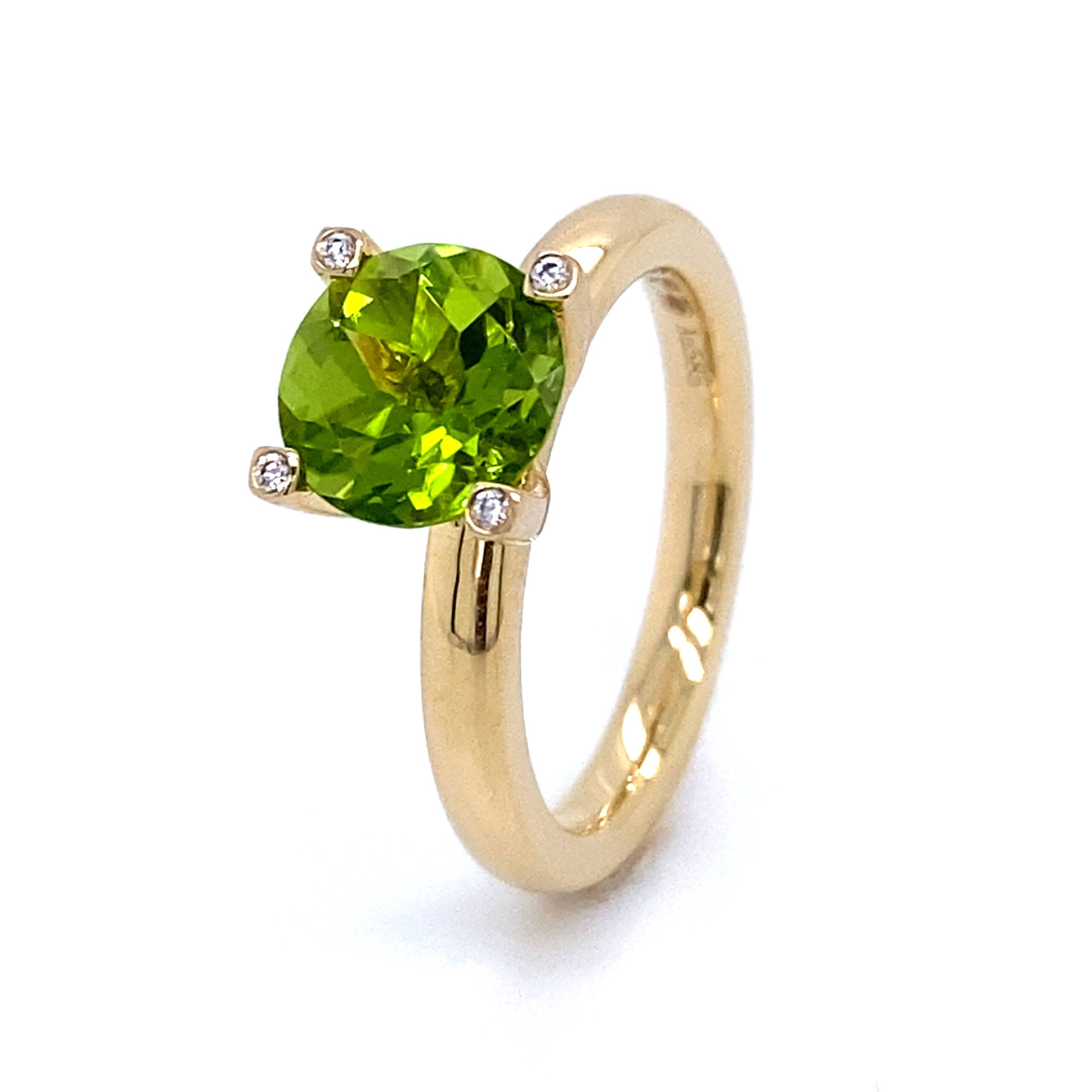 Ring Peridot 14k geelgoud- briljant
