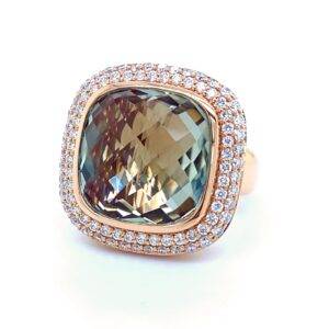 By Pigalle Pillow ring 14k rosé goud met diamant 1.09crt VS W en groene amethist
