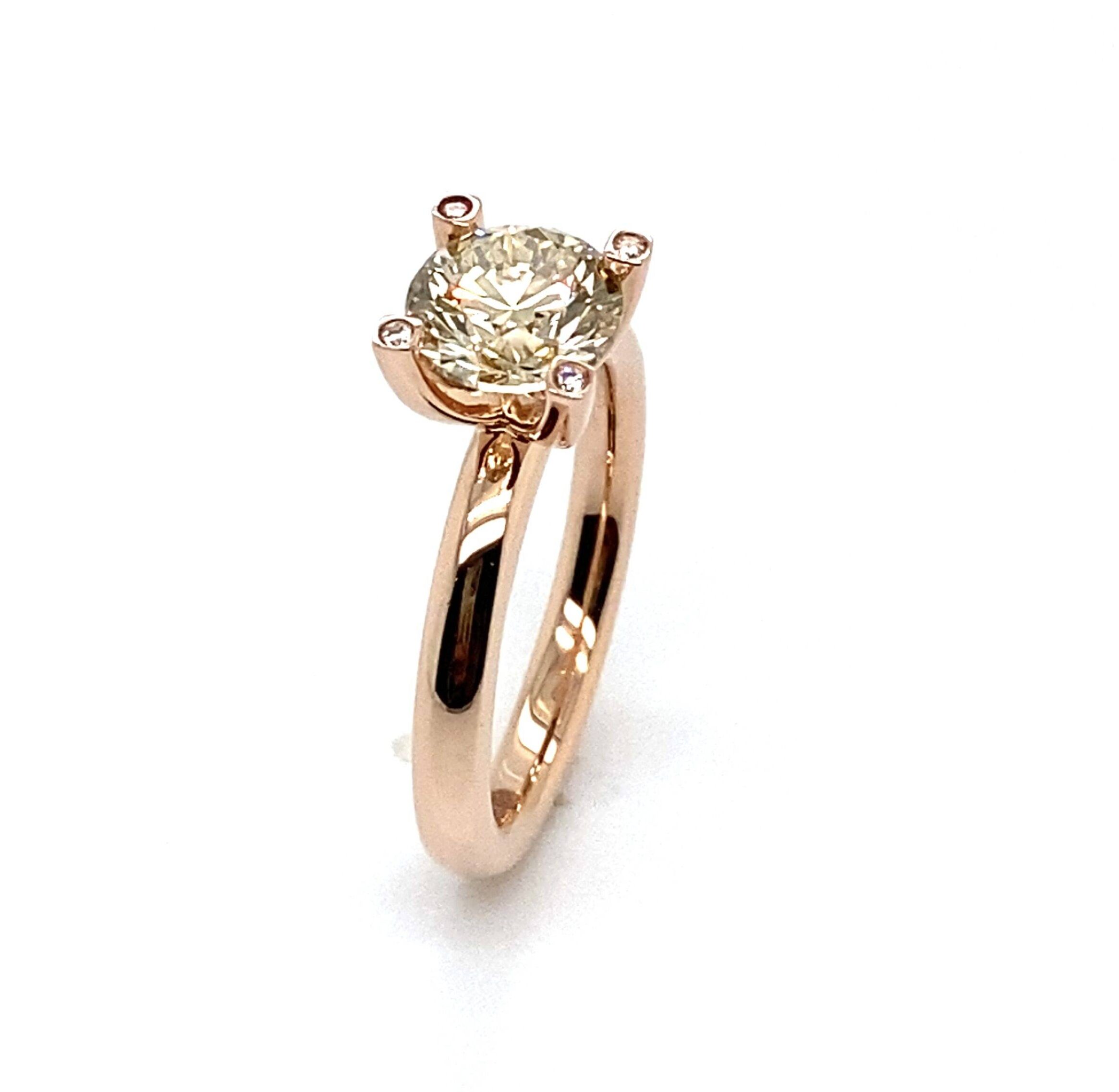 Champagne & Caviar by Pigalle ring met champagne diamant 1.82crt