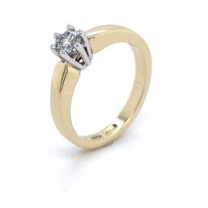 Solitair ring 14K geelgoud 6 poot rechte band 0.30 crt VVS TW